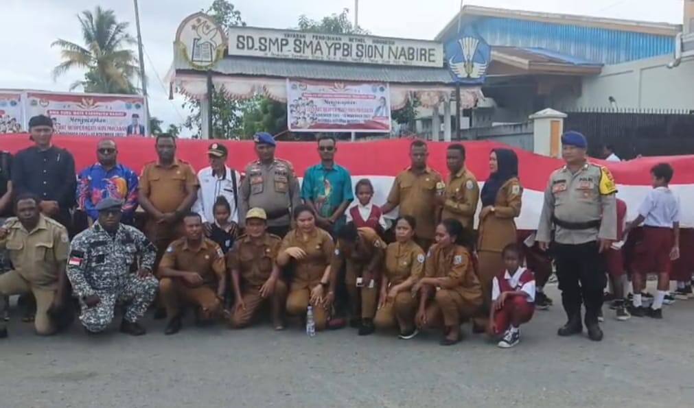 Peringati Hari Pahlawan, Bakorwil FKBN Papua Tengah Gelar Aksi Patriotik Bentangkan Bendera 80 Meter
