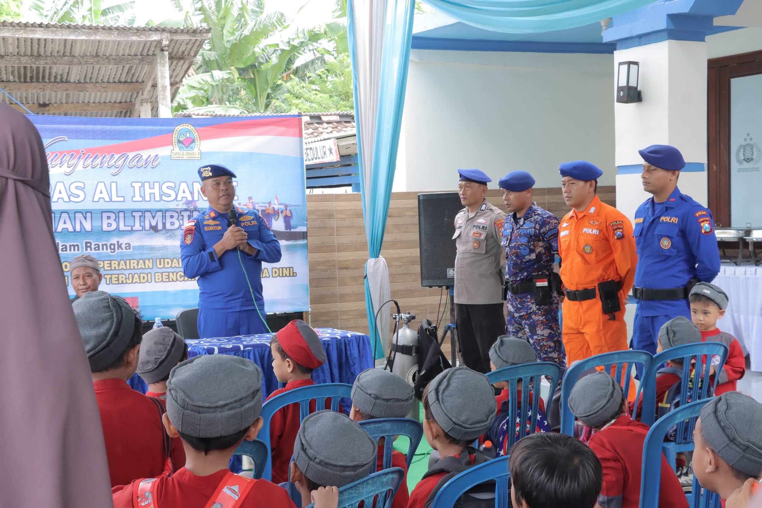 Kasat Polairud Polres Lamongan Edukasi 142 Siswa PG dan TK Tapas Al-Ihsan II tentang Keselamatan dan Tugas Polisi Perairan