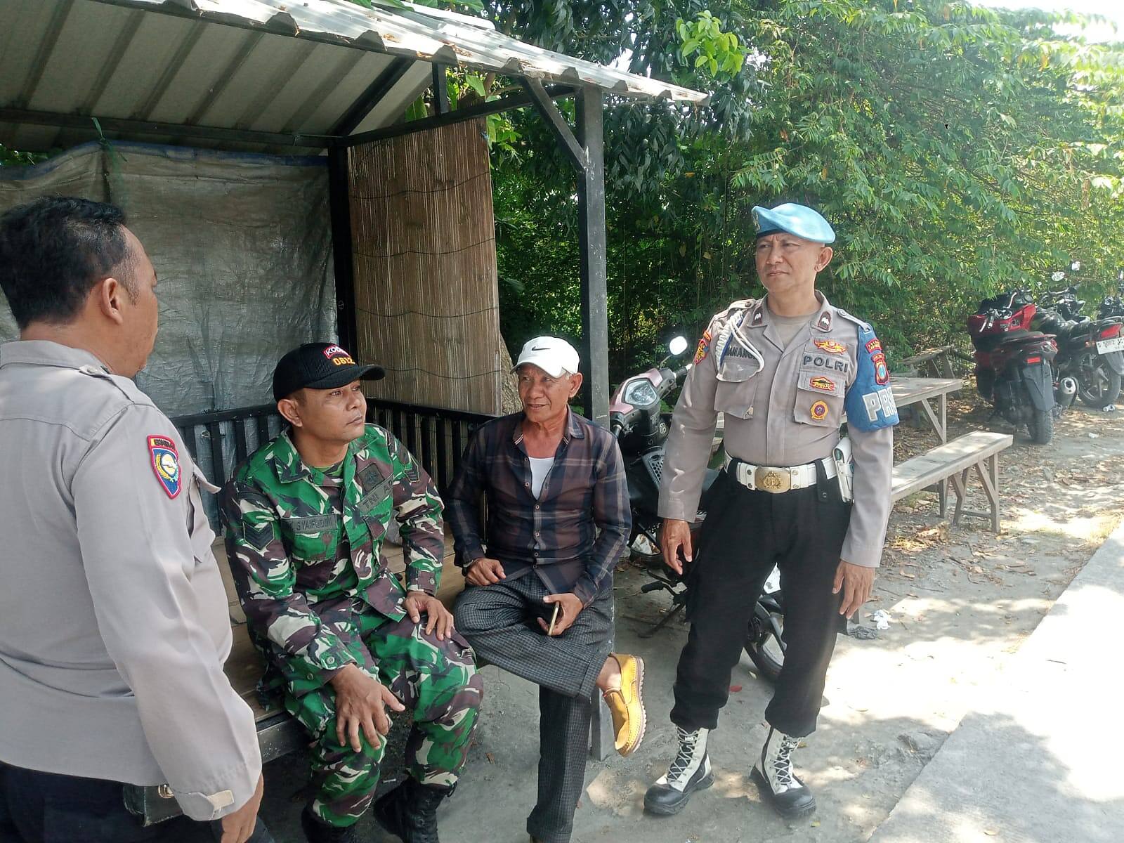 Perkuat Keamanan Daerah, Kodim 0812/Lamongan Bersama Kepolisian Intensifkan Patroli dan Komsos