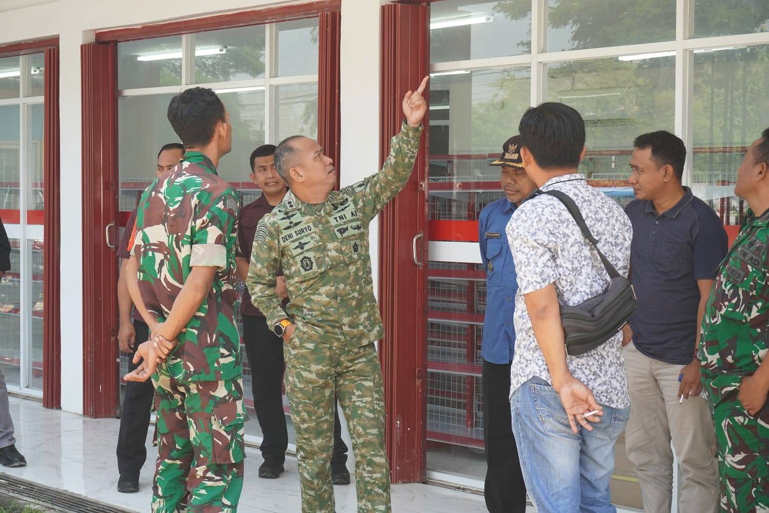 Dandim 0812/Lamongan Tinjau Langsung Sarpras KDKMP Plosowahyu Pastikan Tepat Sasaran