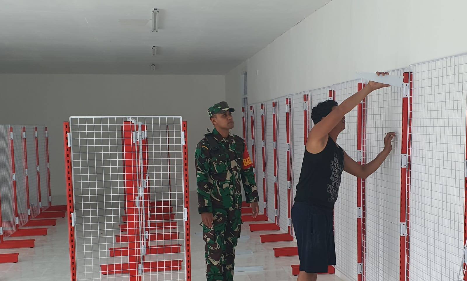 Kemanunggalan TNI Bersama Rakyat, Babinsa Kodim 0812 Percepat Penataan Koperasi Desa Merah Putih