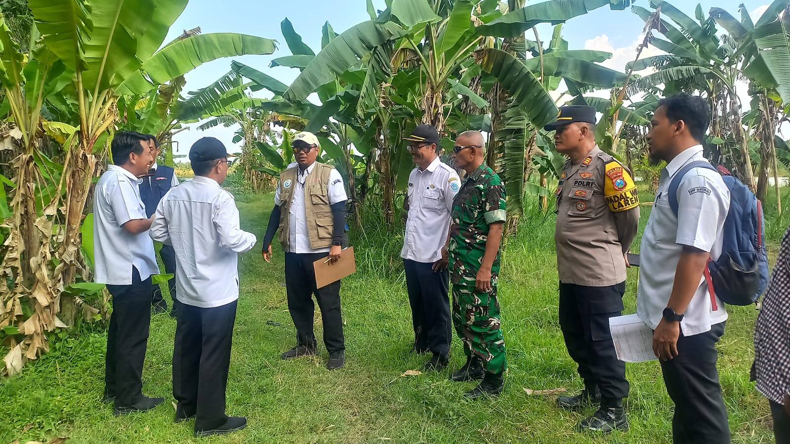 Wujudkan Program Kampung Nelayan, Danramil 0812/19 Laren Dampingi Survey Lapangan