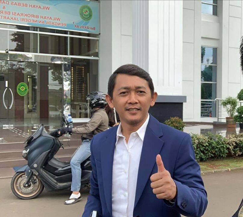 Dugaan Rangkap Jabatan, Legislator Kota Jakbar Dilaporkan ke Kejaksaan