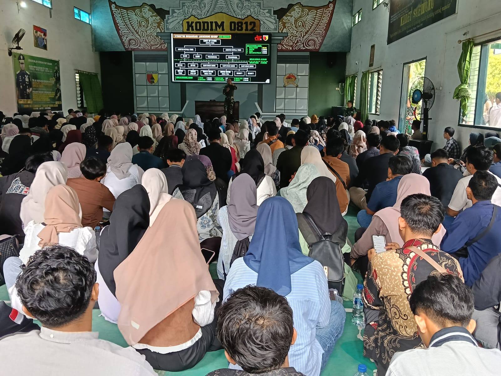 Dandim 0812 Lamongan Beri Arahan Calon Karyawan KDKMP Sambut Peresmian Koperasi Merah Putih