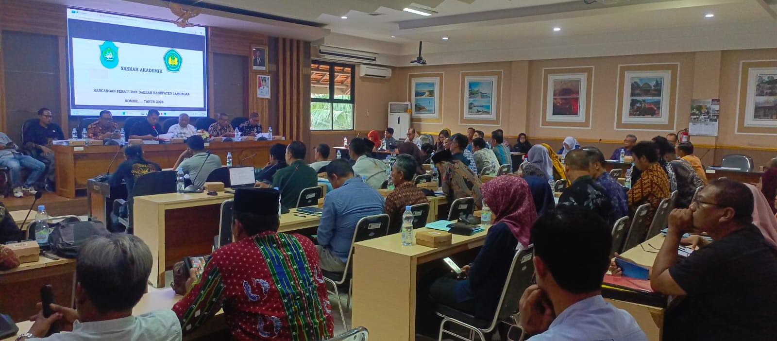 LSM Kritik Pembahasan 9 Raperda di DPRD Lamongan yang Dinilai Terburu-buru