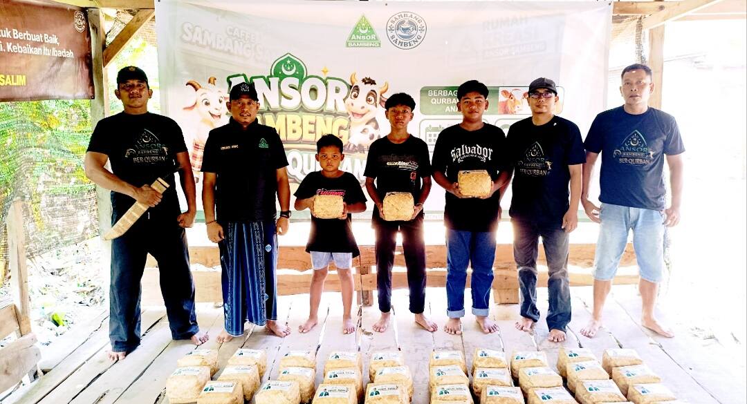 Ansor Sambeng Tebar Kepedulian, Bagikan Hewan Qurban kepada Anak Yatim