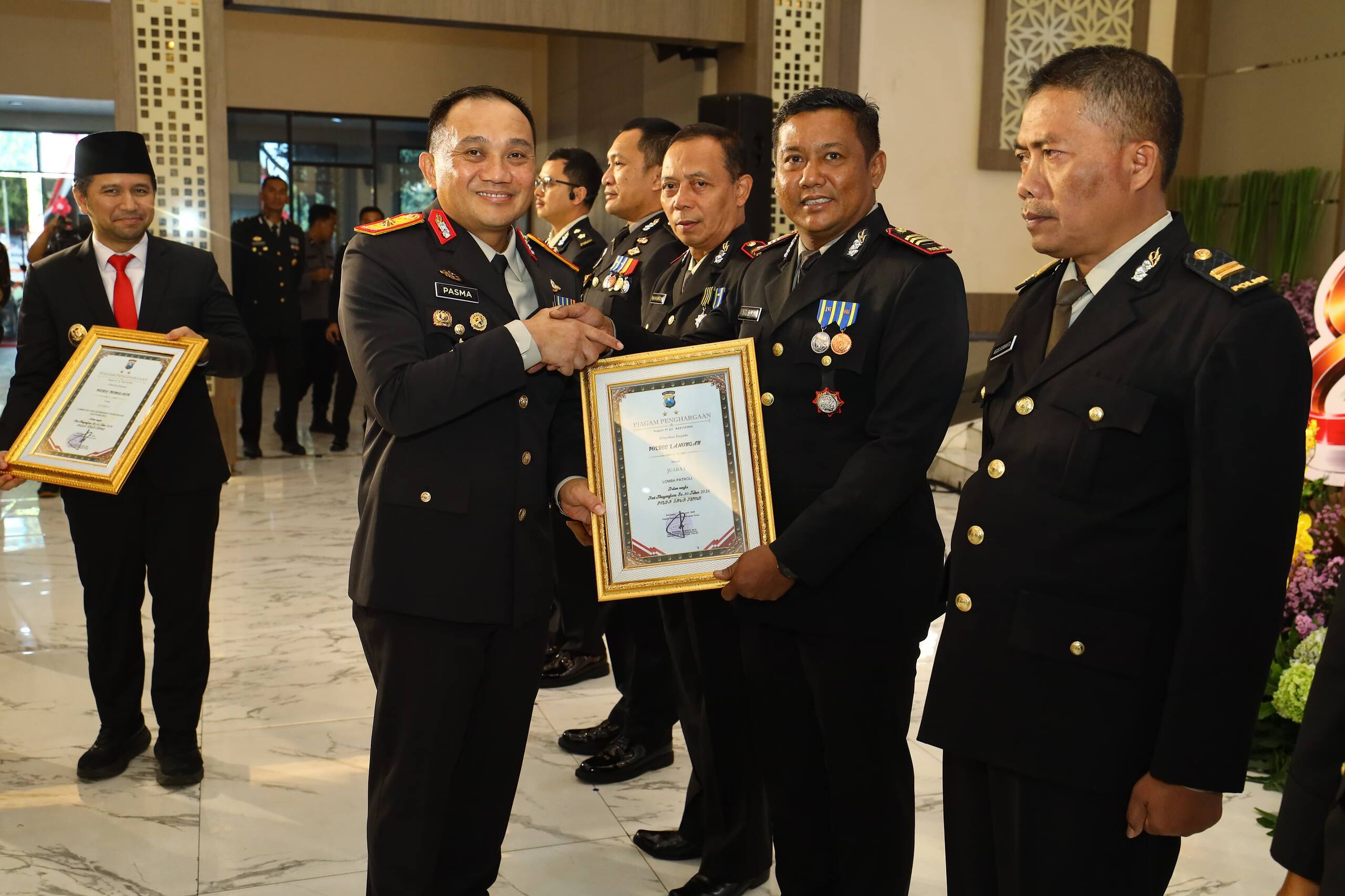 Prestasi di Hari Bhayangkara ke-80, Polres Lamongan Sabet Juara I Lomba Patroli Tingkat Polda Jatim