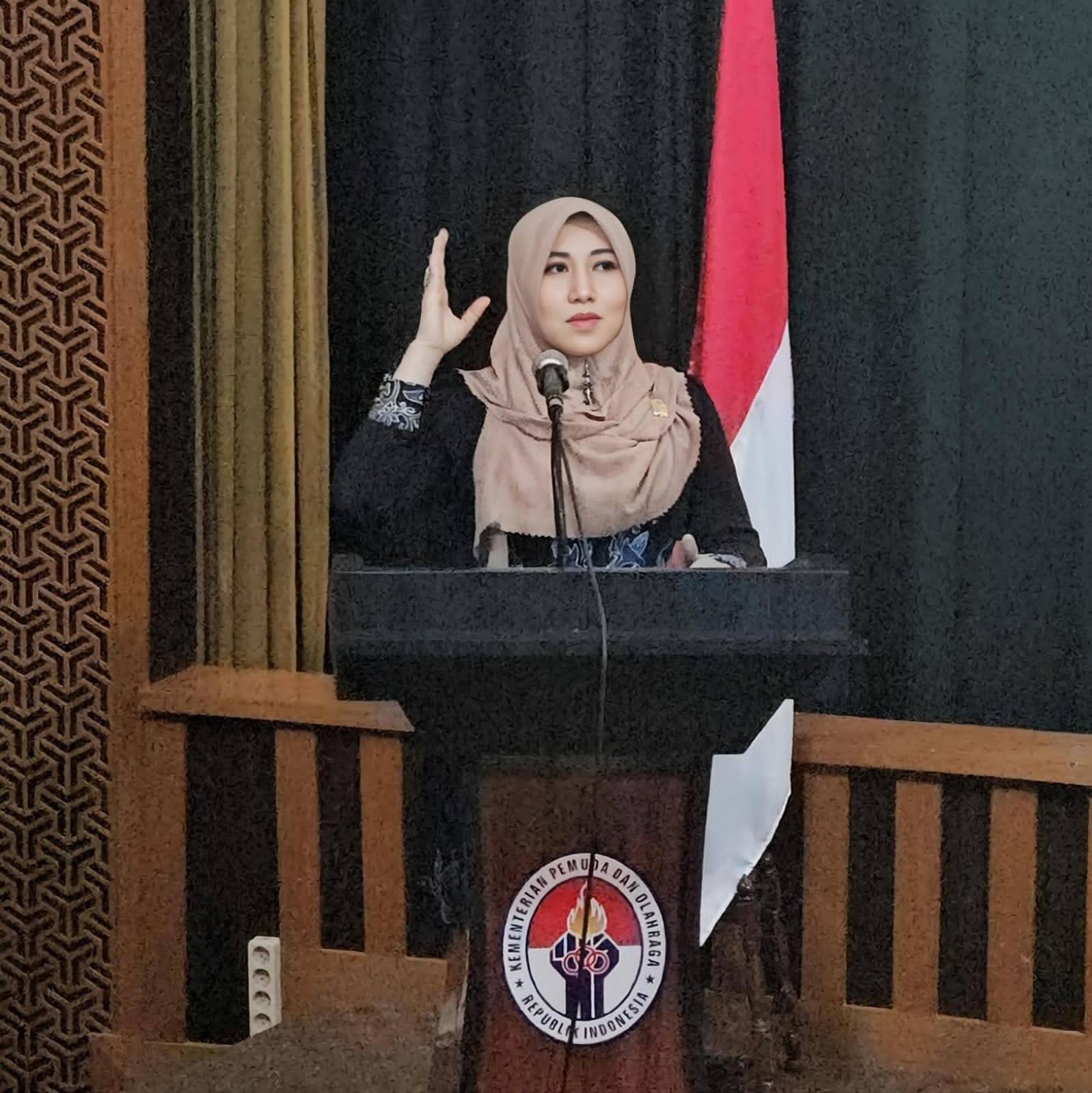 Mencetak Generasi Tangguh Bebas Kekerasan? Dr. Lia Istifhama Ungkap Peran Keluarga dan Sekolah