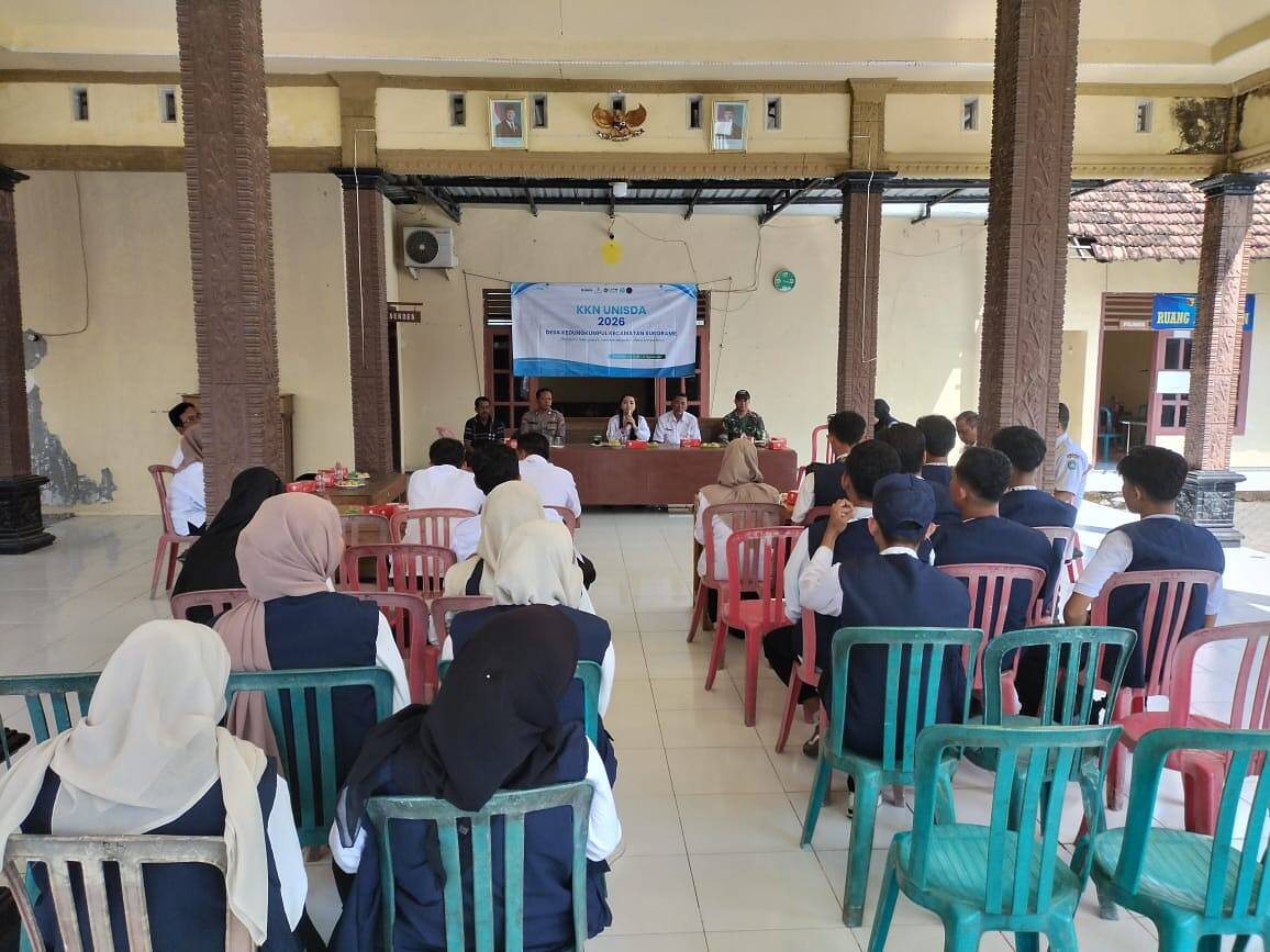 Sinergi TNI dan Kampus, Babinsa Kodim 0812/Lamongan Dukung KKN Unisda di Kedungkumpul