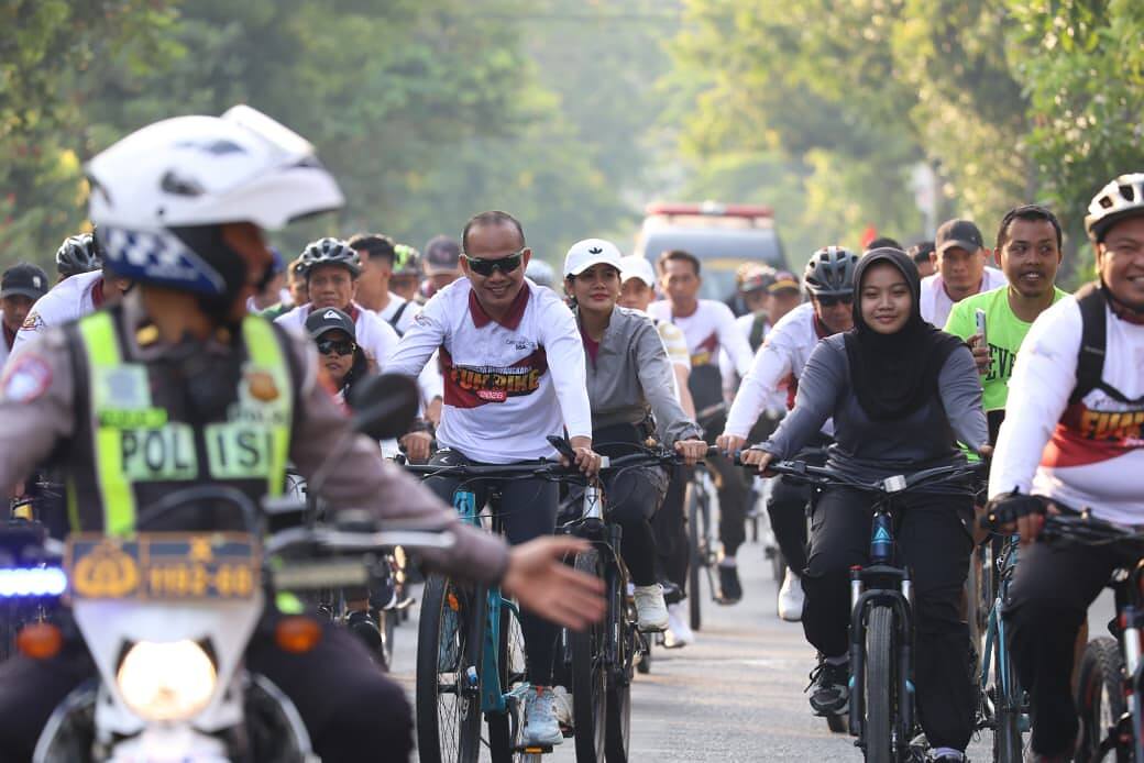 Momen Kebersamaan Prajurit Kodim 0812 di Hari Bhayangkara