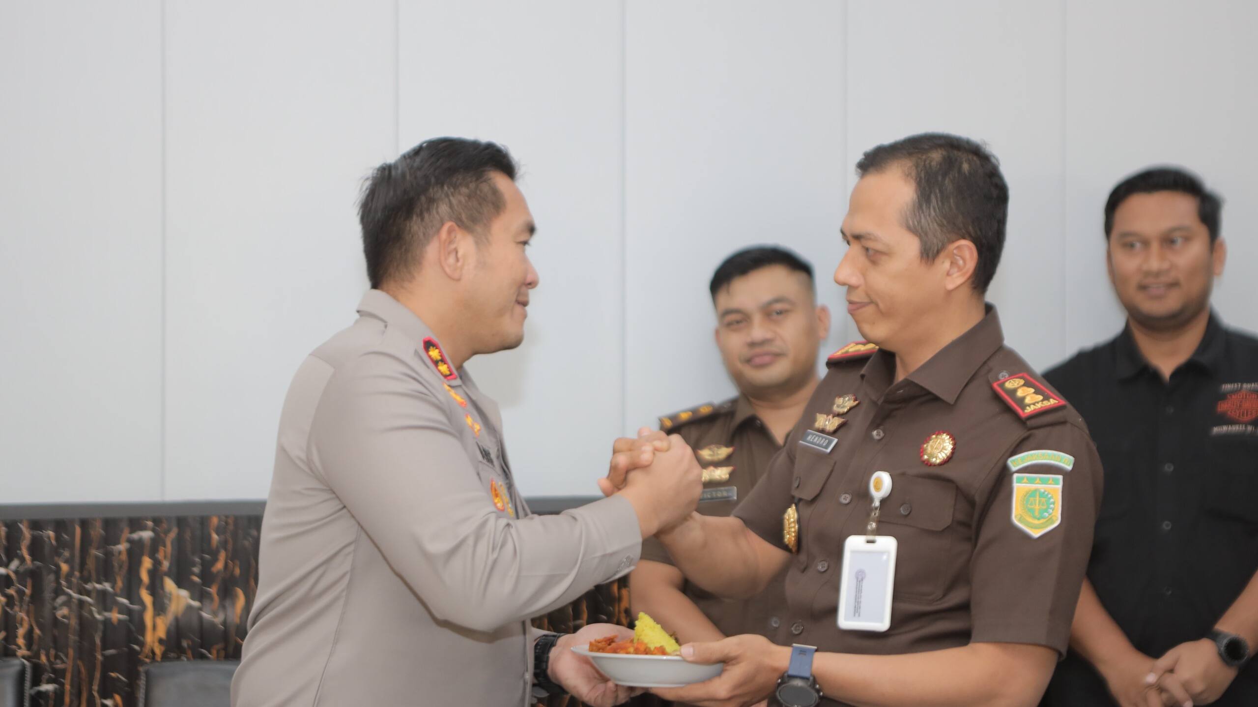 Kapolres dan Kajari Lamongan Perkuat Sinergi Penegakan Hukum