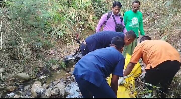 Gerak Cepat Polres Lamongan Evakuasi Korban Kecelakaan di Dagan