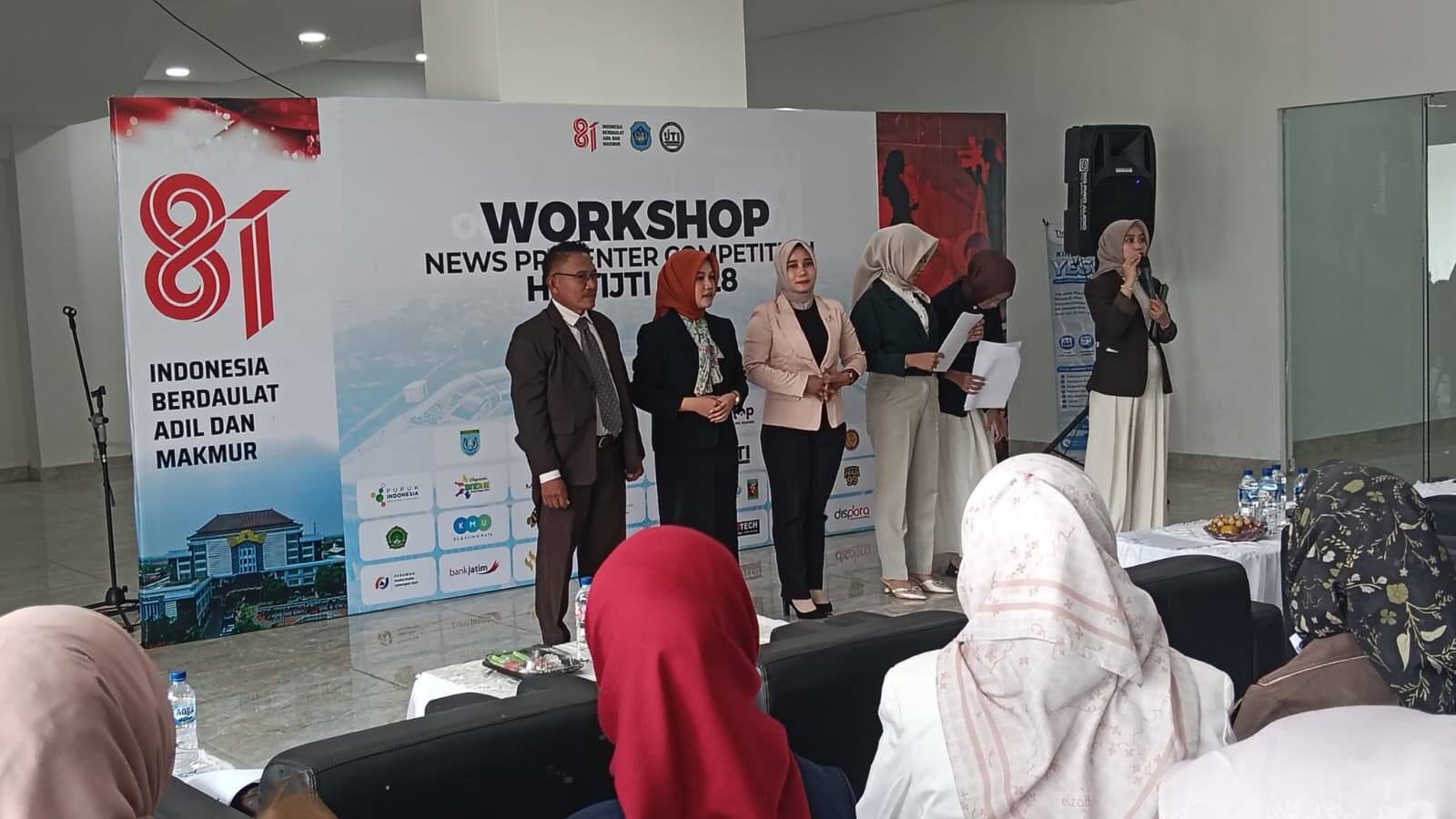 Semarak HUT ke-28 IJTI, Pelajar dan OPD Adu Kemampuan Jadi News Presenter