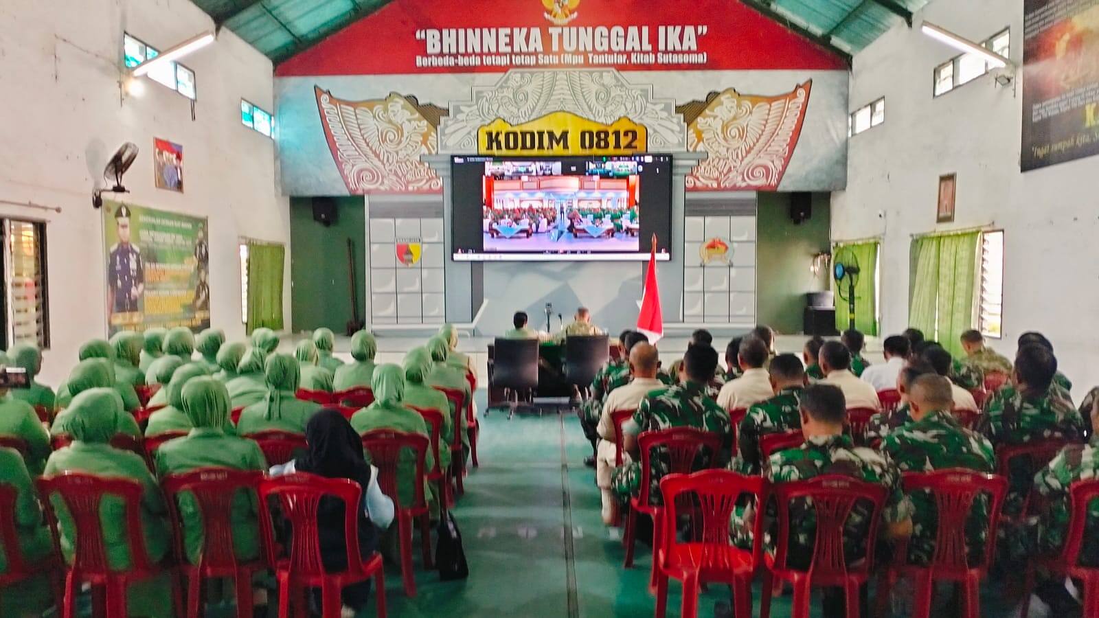 Persit KCK dan Kodim 0812/Lamongan Bekali Keluarga Lewat Webinar Parenting
