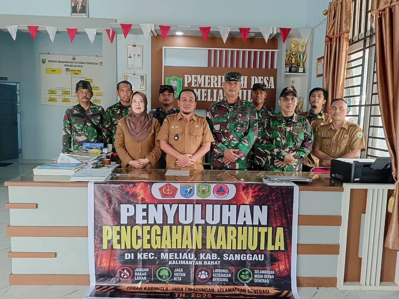Satgas Karhutla TNI Bersama Muspika Cegah Kebakaran Hutan
