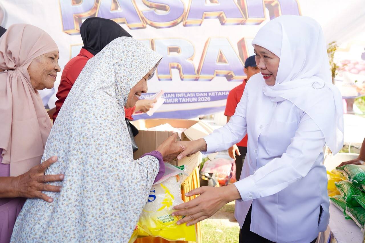 Lia Istifhama Dukung Pasar Murah Khofifah, Perkuat Ekonomi Masyarakat dan Semarakkan Bulan Kemerdekaan