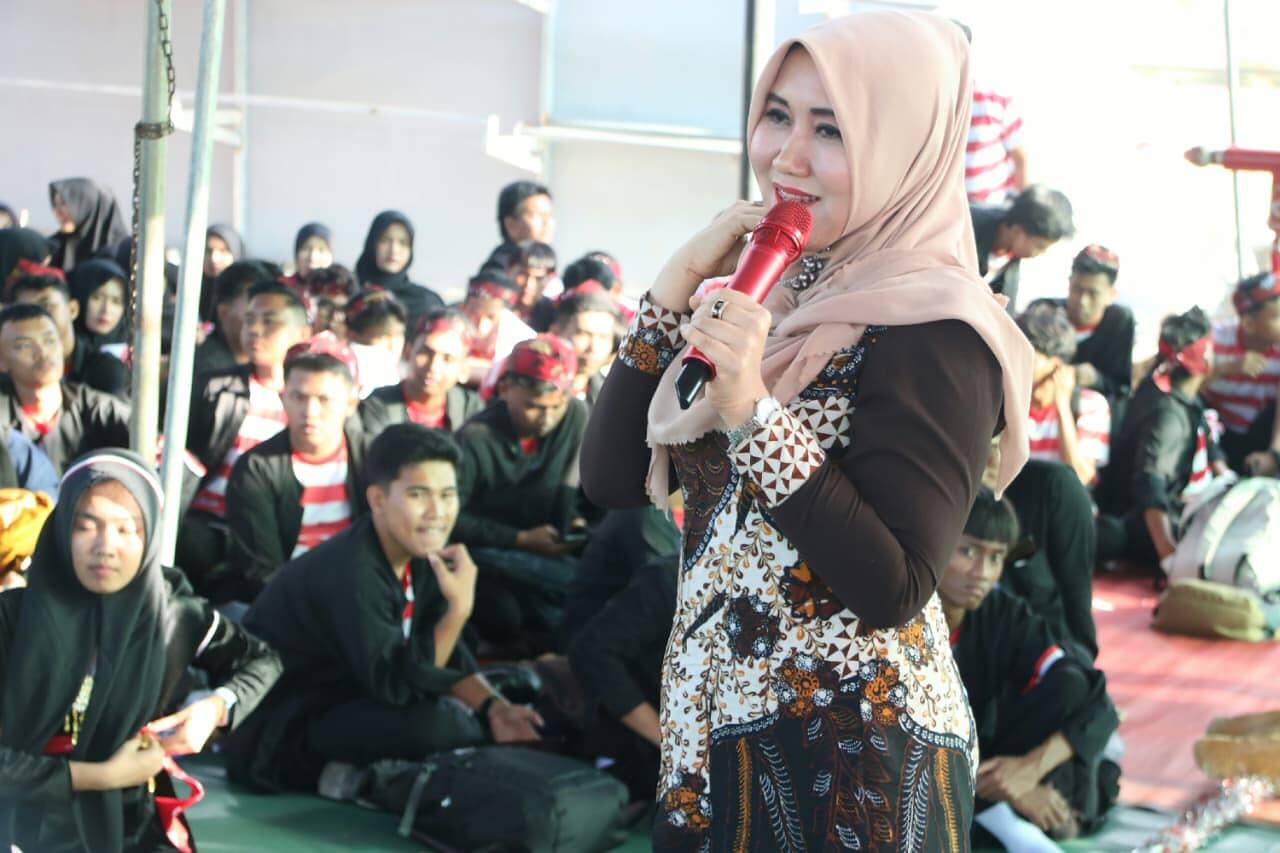 Ning Lia Istifhama Ingatkan Mahasiswa Wiraraja: Jangan Apatis, Ambil Peran dalam Demokrasi