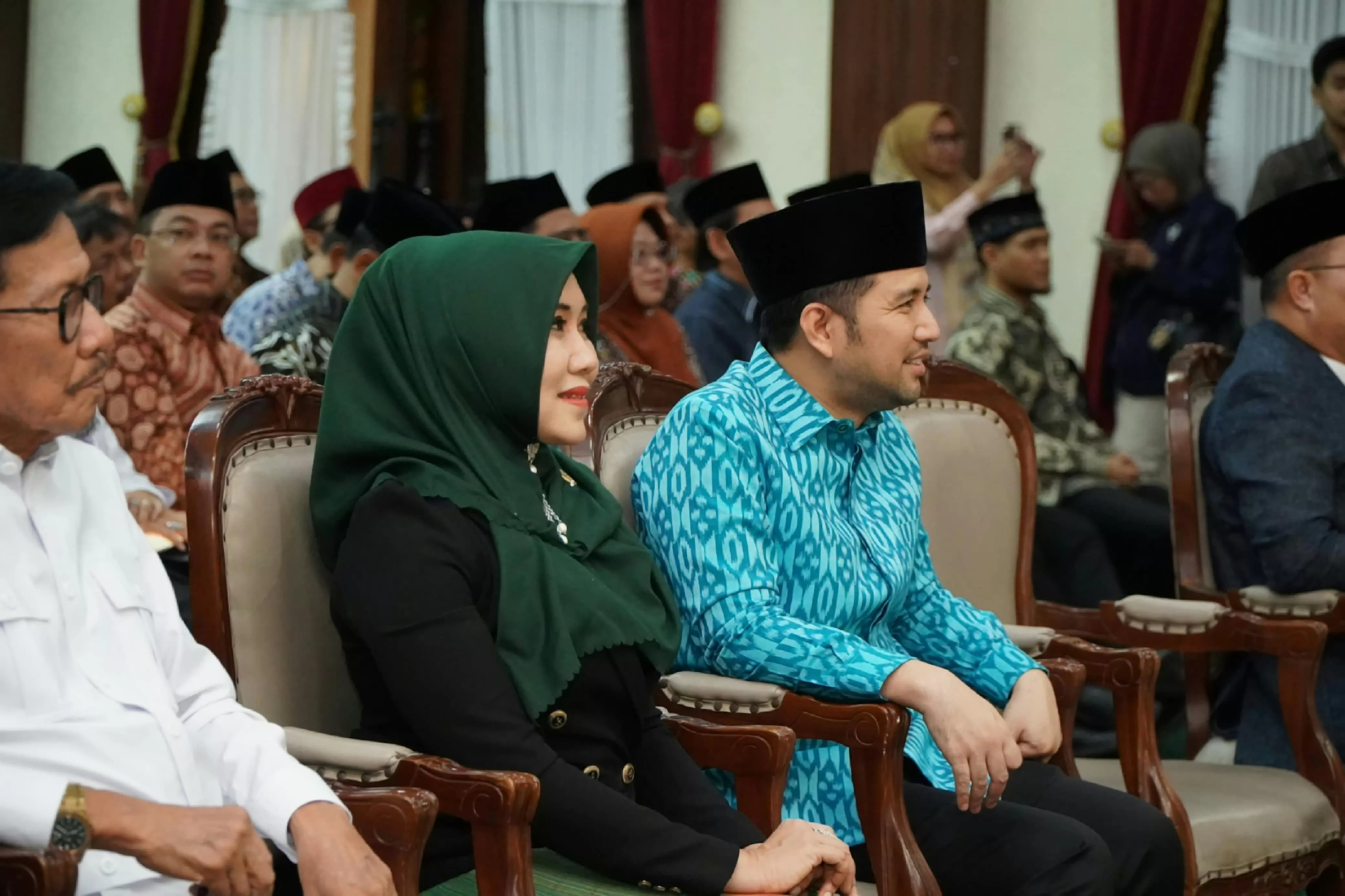 Bangun Jawa Timur, Emil Ajak Ning Lia Rawat Dialog
