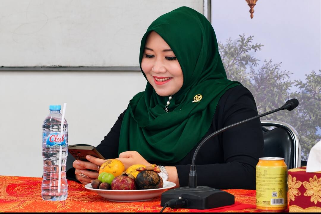 Cerdas, Inovatif, Kreatif hingga Humble: Jejak Julukan Ning Lia di Tengah Masyarakat