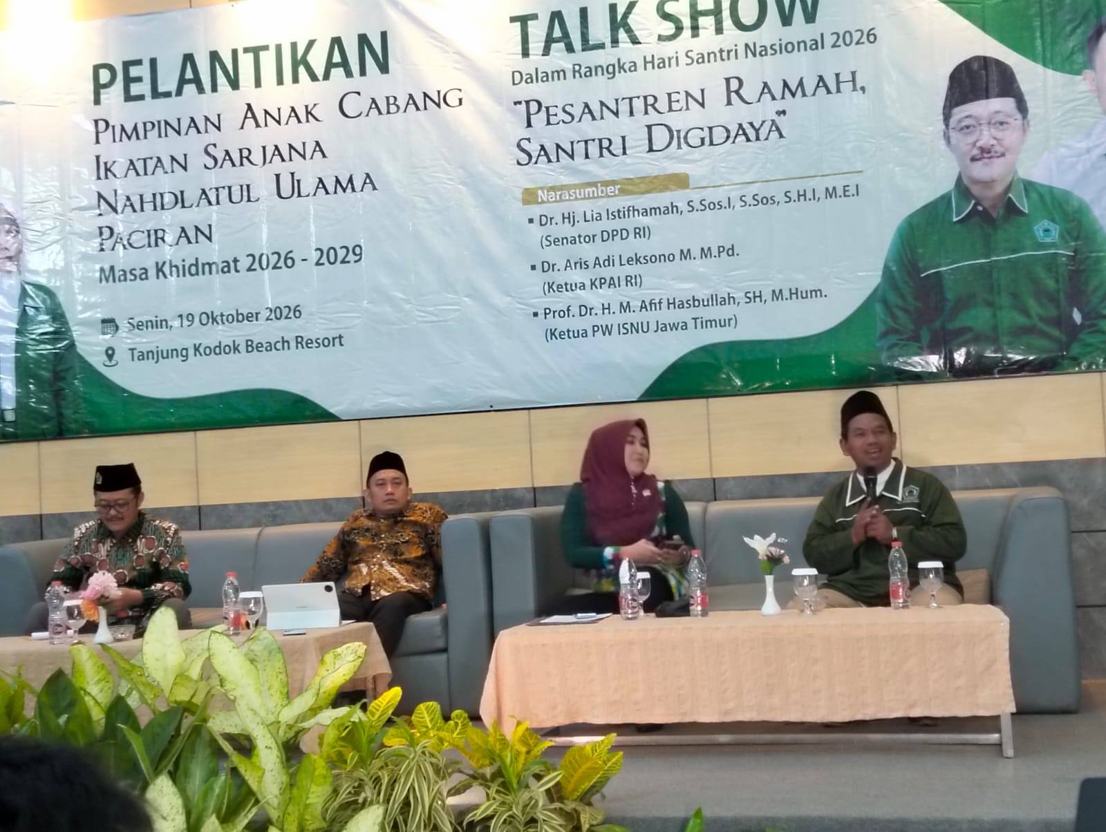ISNU PAC Paciran Resmi Dilantik, Talk Show “Pesantren Ramah, Santri Digdaya” Tekankan Perlindungan Santri dan Penguatan Pendidikan